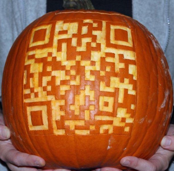 qr code on pumpkin